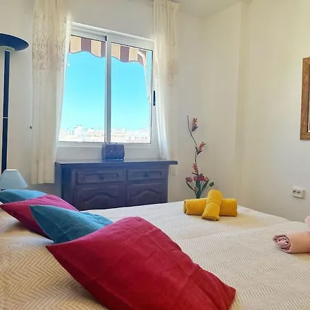 דירה Cozy 350 Meters From The Beach. טורבייחה