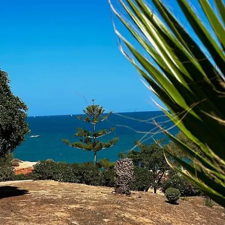 Cozy 350 Meters From The Beach. דירה *