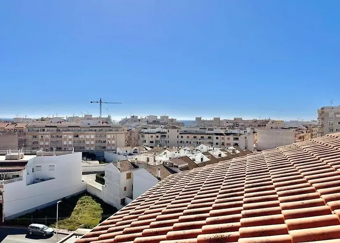 Cozy 350 Meters From The Beach. *