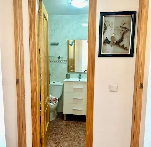 Cozy 350 Meters From The Beach.