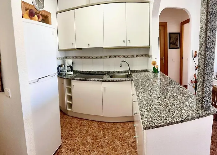 Cozy 350 Meters From The Beach. Appartement Torrevieja