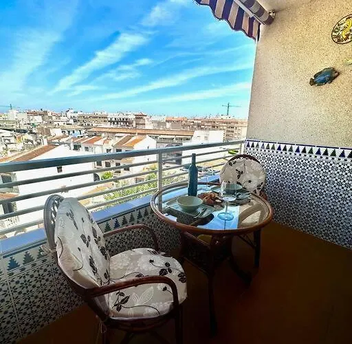 Cozy 350 Meters From The Beach. 公寓 托雷维耶哈